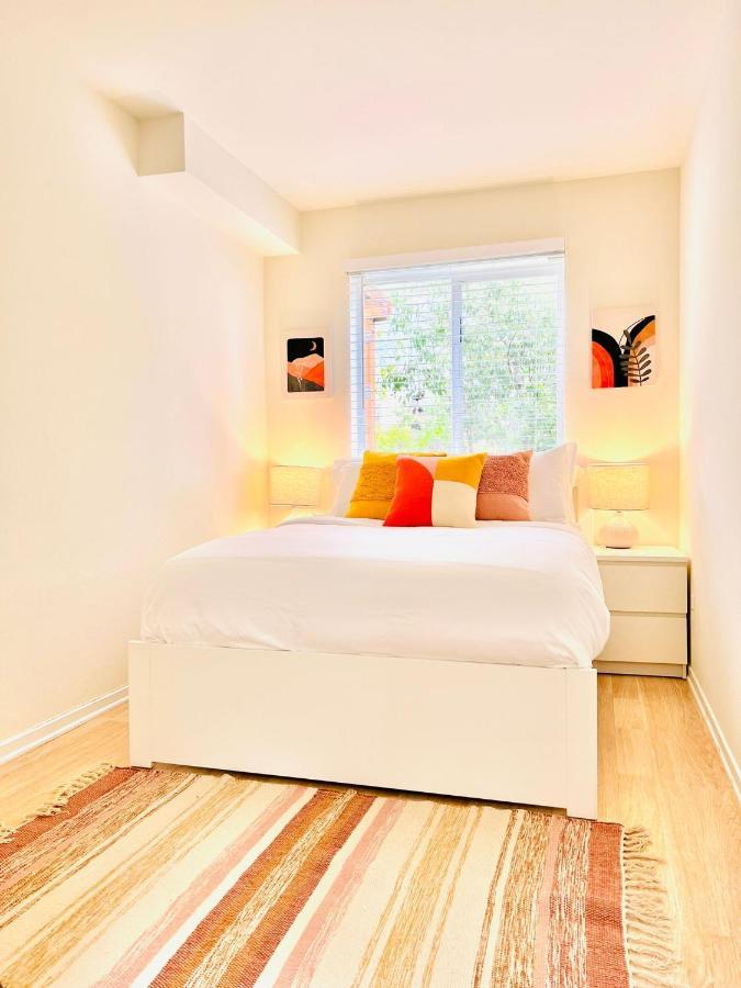 Appartamento Lovely 2-story 2-bedroom Unit With Free Secure Parking